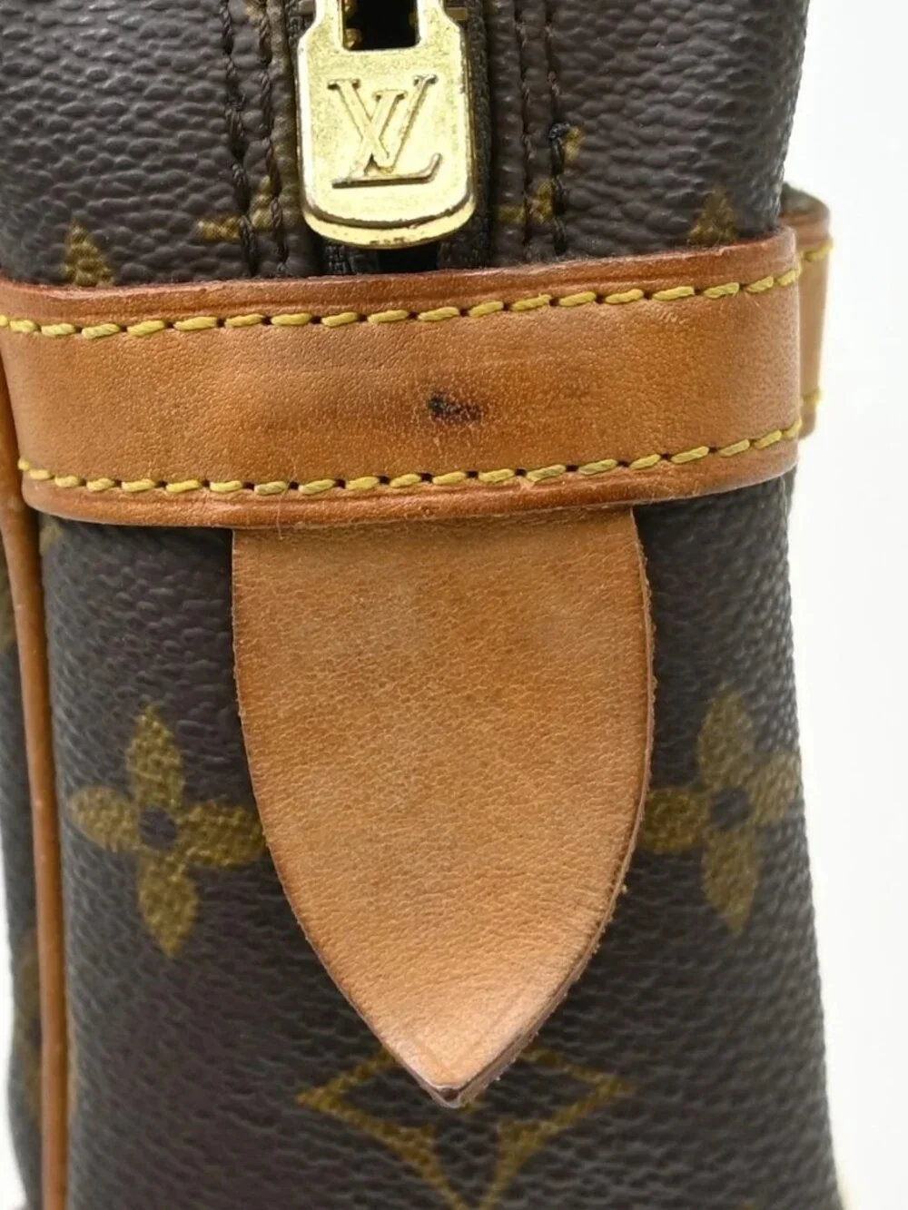 LOUIS VUITTON COMPIEGNE 28 CLUCTH HANDBAG MONOGRAM